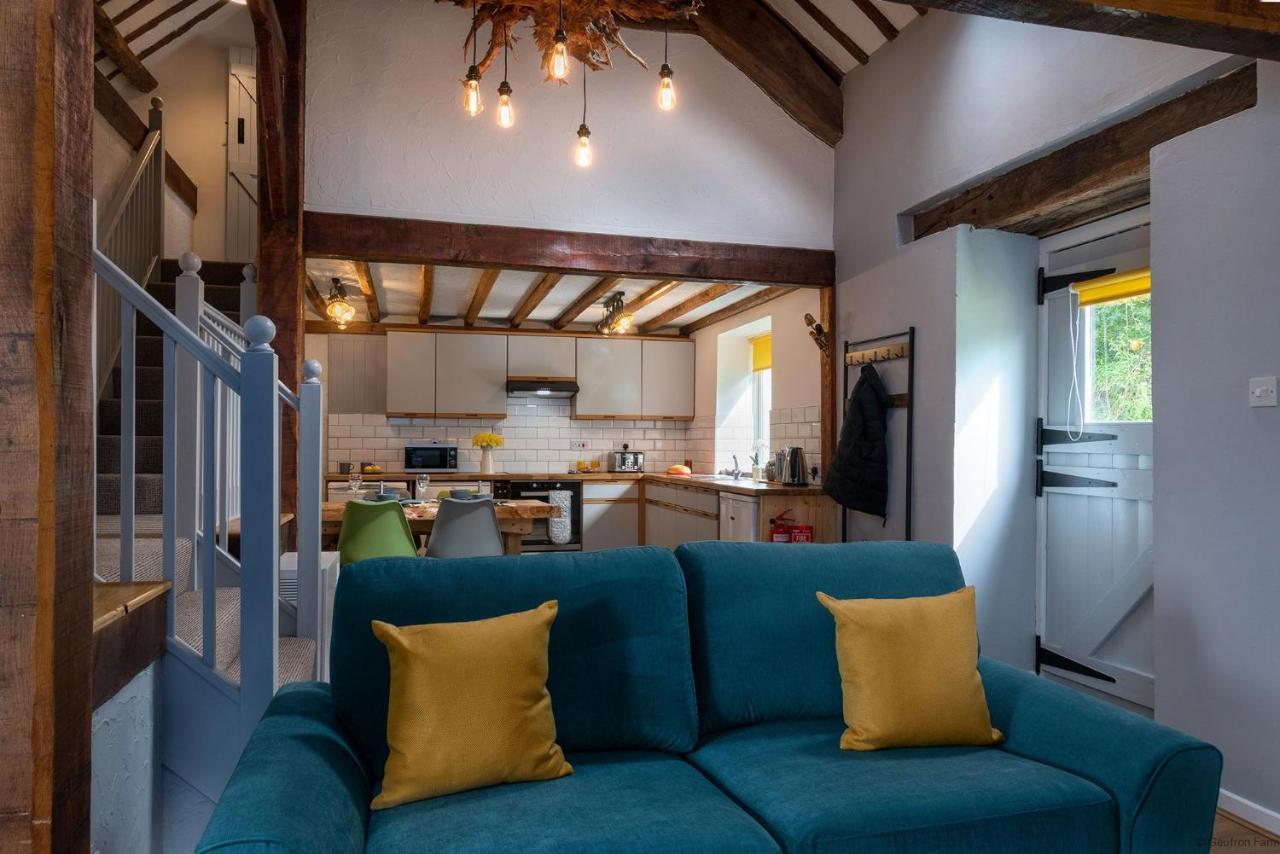 The Barn At Geufron Farm - Dog Friendly - Nr Tywyn Villa Bryn-crug Exterior foto